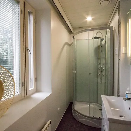 Bb 4* Йоутсено